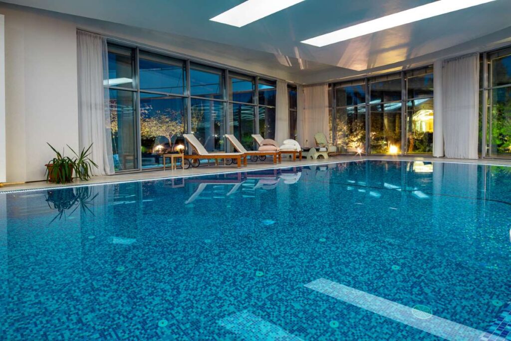 Professional Pool Cleaning: Why Consistency Matters More Than Speed