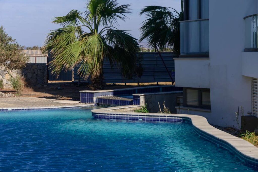 The Role of pH Balance in Long-Term Pool Health